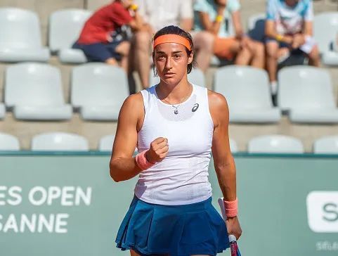 随机关于莎拉波娃遭遇三连败，塞尔维亚队教练面临压力！的信息